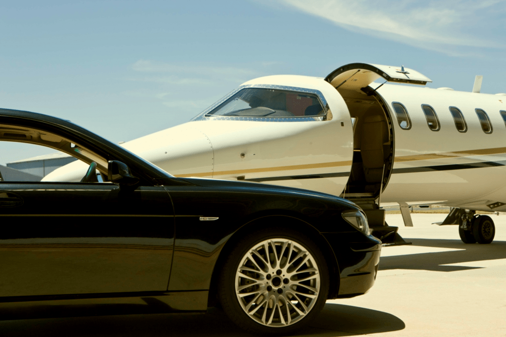 Availing of the Best and Reliable Airport Limousine Service in Toronto